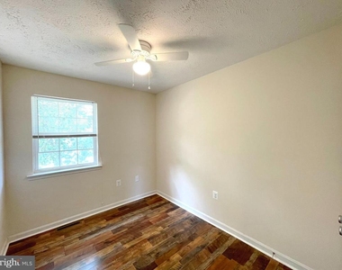 21822 Ronald Drive - Photo Thumbnail 7