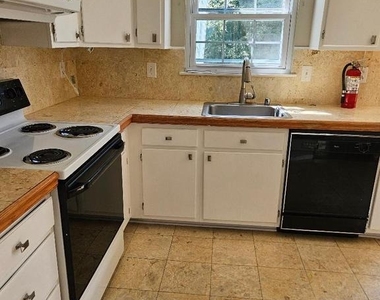 11215 Joyceton Drive - Photo Thumbnail 19