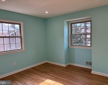 1249 Derbyshire Road - Photo Thumbnail 17