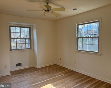 1249 Derbyshire Road - Photo Thumbnail 21