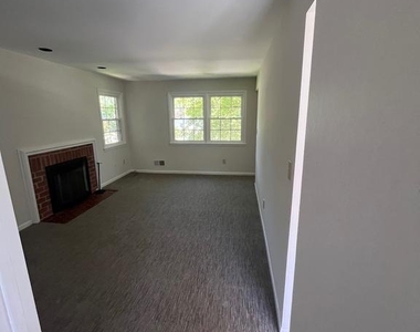 11306 Soward Drive - Photo Thumbnail 19