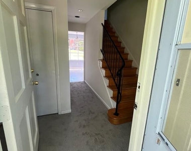 11306 Soward Drive - Photo Thumbnail 15