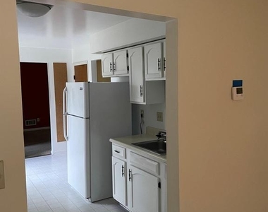 11306 Soward Drive - Photo Thumbnail 3