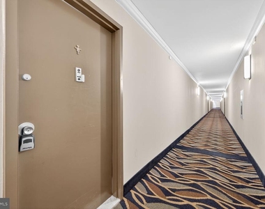 1111 University Boulevard W - Photo Thumbnail 23