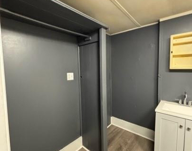 3519 Hill Street - Photo Thumbnail 10