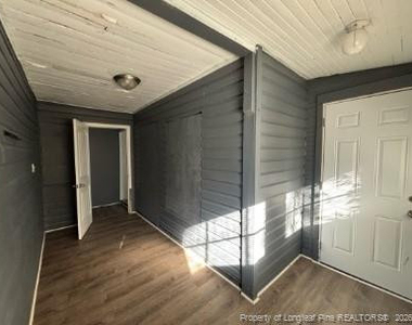 3519 Hill Street - Photo Thumbnail 8