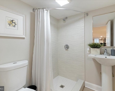 1532 N Broadway - Photo Thumbnail 18