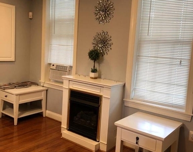 734 Quincy Street Nw - Photo Thumbnail 2