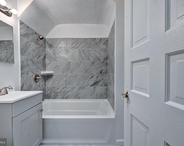 4607 North Capitol Street Ne - Photo Thumbnail 16