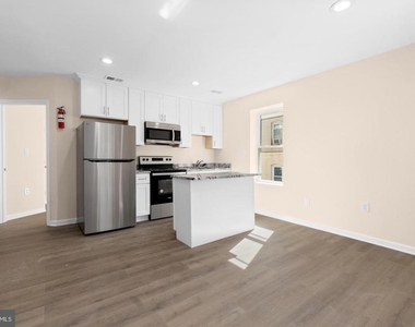 3158 Buena Vista Terrace Se - Photo Thumbnail 5