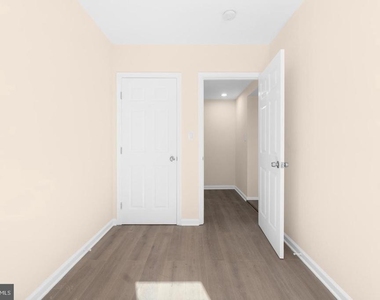 3158 Buena Vista Terrace Se - Photo Thumbnail 8