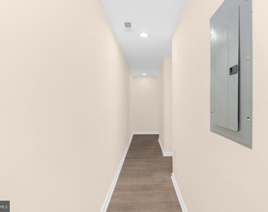 3158 Buena Vista Terrace Se - Photo Thumbnail 7