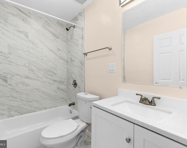 3158 Buena Vista Terrace Se - Photo Thumbnail 11