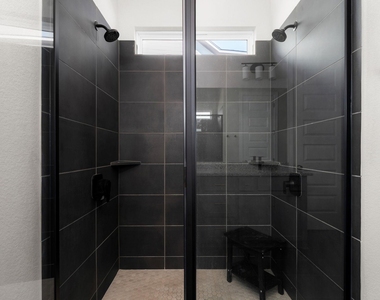 4904 Escape Rivera Dr - Photo Thumbnail 16