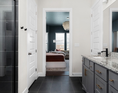 4904 Escape Rivera Dr - Photo Thumbnail 17