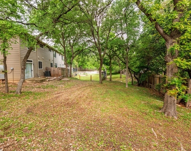 4501 Whispering Valley Dr - Photo Thumbnail 33