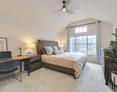 4501 Whispering Valley Dr - Photo Thumbnail 23