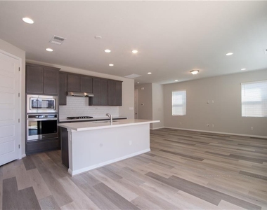 177 Fluttermill Loop - Photo Thumbnail 3