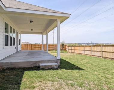139 Spiny Lizard Ln - Photo Thumbnail 16