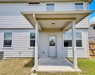 13923 Macquarie Dr - Photo Thumbnail 30