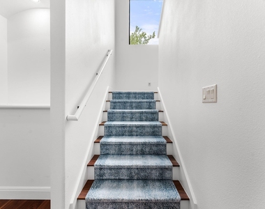 2633 Collingwood Dr - Photo Thumbnail 30