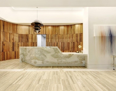 501 West Ave - Photo Thumbnail 28