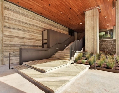 501 West Ave - Photo Thumbnail 26