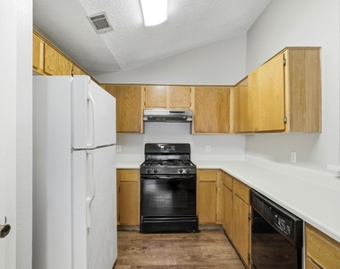 2511 Howellwood Way - Photo Thumbnail 7