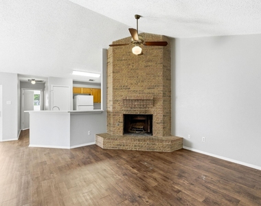 2511 Howellwood Way - Photo Thumbnail 3