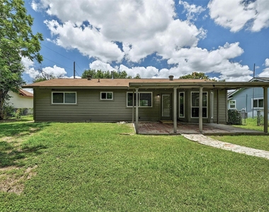 8527 Maine Dr - Photo Thumbnail 23