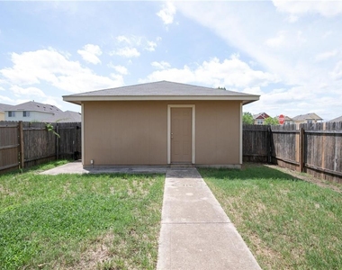 4528 Credo Ln - Photo Thumbnail 24