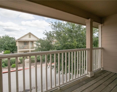 4528 Credo Ln - Photo Thumbnail 13