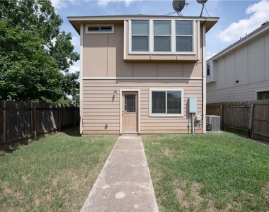 4528 Credo Ln - Photo Thumbnail 22