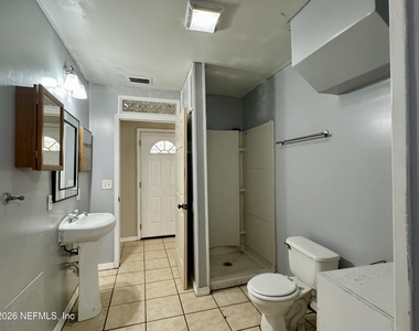 2057 Glen Gardner Drive - Photo Thumbnail 8