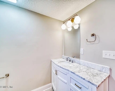 259 Riberia Street - Photo Thumbnail 14