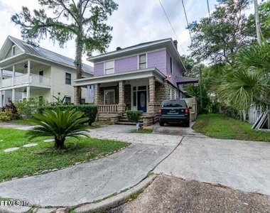 440 E 6th Street - Photo Thumbnail 1