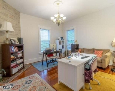 440 E 6th Street - Photo Thumbnail 6