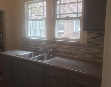 2575 Haldumar Terrace - Photo Thumbnail 4