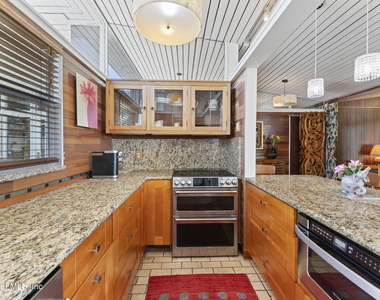 2337 Seminole Road - Photo Thumbnail 6