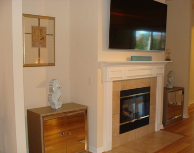 660 Porta Rosa Circle - Photo Thumbnail 9