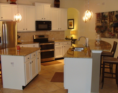 660 Porta Rosa Circle - Photo Thumbnail 4