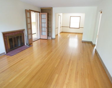 1229 Middlebury Lane - Photo Thumbnail 1