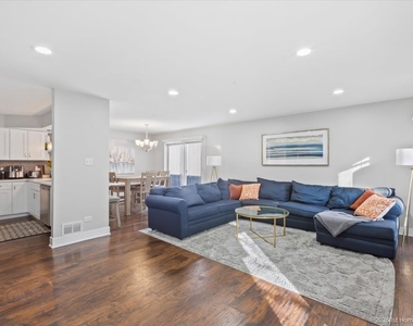 6352 W Orchard Drive - Photo Thumbnail 6