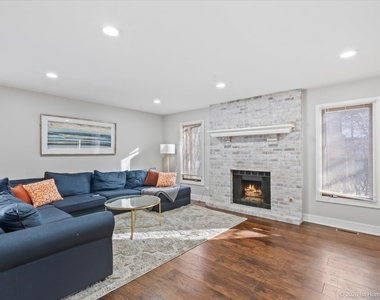 6352 W Orchard Drive - Photo Thumbnail 5