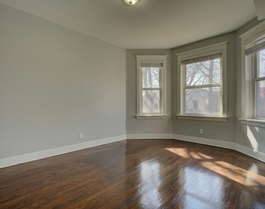 7331 S Dante Avenue - Photo Thumbnail 1