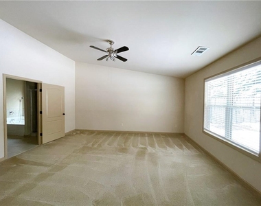 1821 Bridle Road - Photo Thumbnail 16