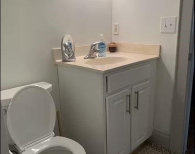 2284 Cottage Grove Avenue Se - Photo Thumbnail 3