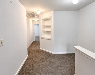 4922 Sherwood Way - Photo Thumbnail 14