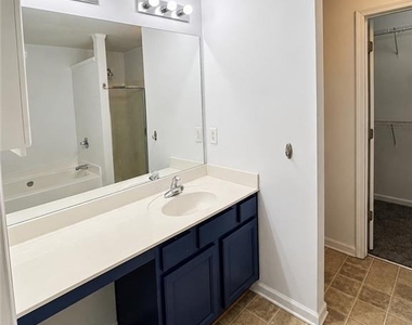 4922 Sherwood Way - Photo Thumbnail 17