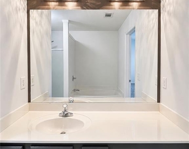 4922 Sherwood Way - Photo Thumbnail 19